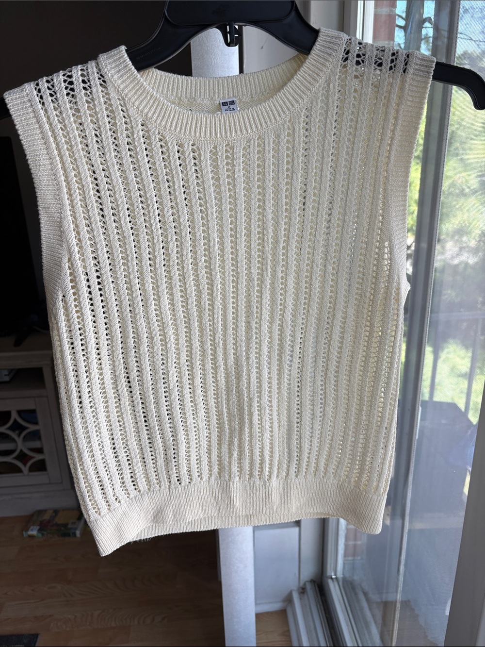 Uniqlo Cream Open-Knit Sleeveless Crewneck Sweater